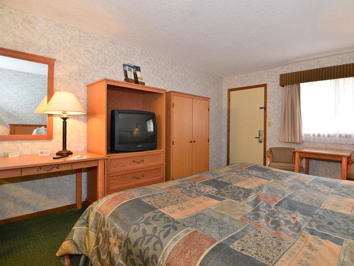 U-Bar Motel Canistota Dış mekan fotoğraf